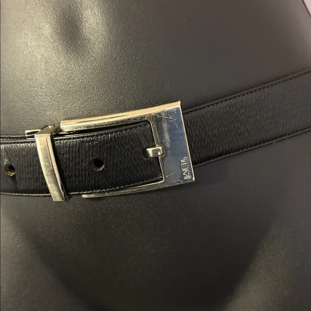 Tumi Black Leather Belt with Silver Metal Buckle